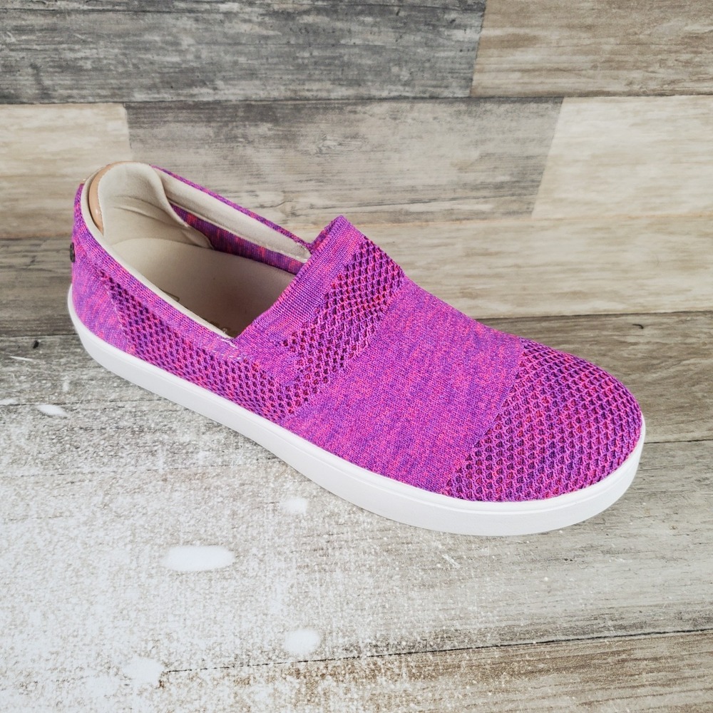 Spenco Celine Coastal Womens Shoes Sz 8.5 W Blush Knit Comfort Slip-On Sneakers